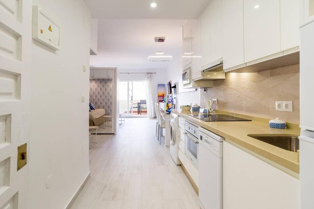 Sol Apartment - C&G Benal Beach Benalmádena Zewnętrze zdjęcie