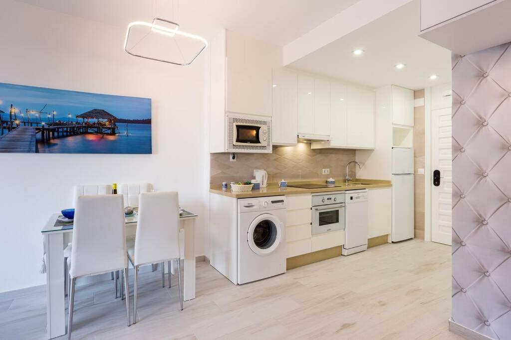 Sol Apartment - C&G Benal Beach Benalmádena Zewnętrze zdjęcie