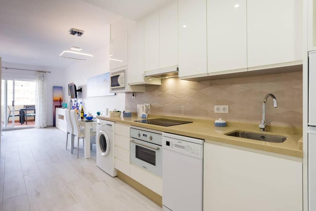 Sol Apartment - C&G Benal Beach Benalmádena Zewnętrze zdjęcie
